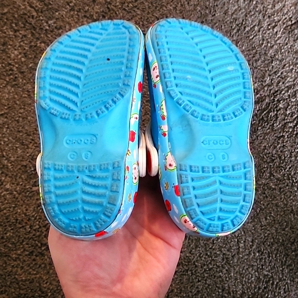 Cocomelon Crocs - Picture 2 of 2